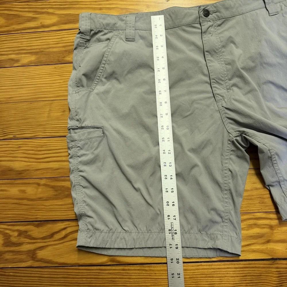 Carhartt Force Relaxed Fit Lightweight Ripstop Work Shorts Gray Mens 42 BS4198-M